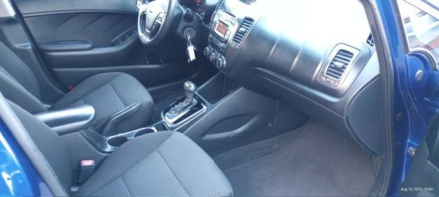2017 Kia Forte Image 11