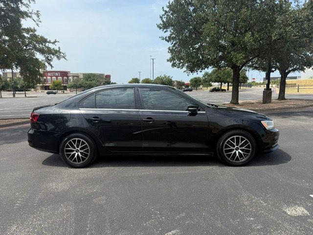 2017 Volkswagen Jetta Image 8