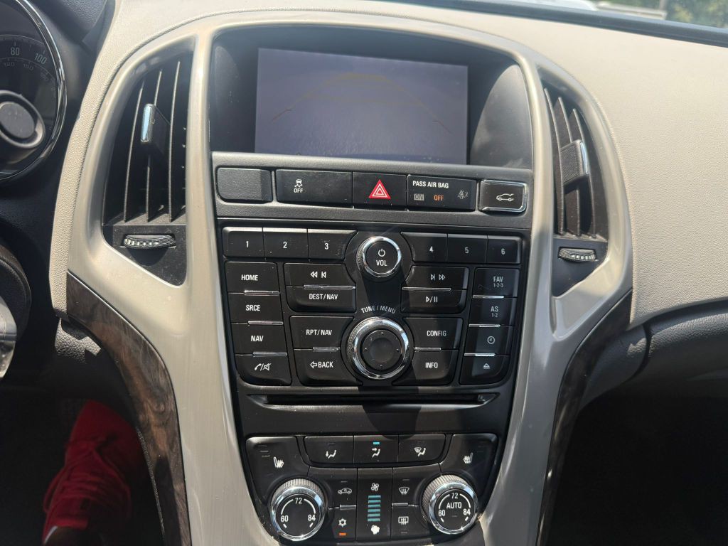 2016 Buick Verano Image 11