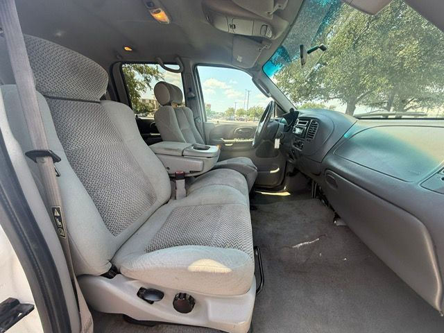 2002 Ford F-150 Image 11