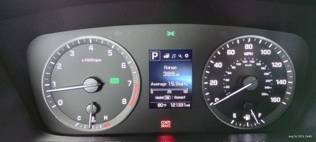 2017 Hyundai Sonata Image 19