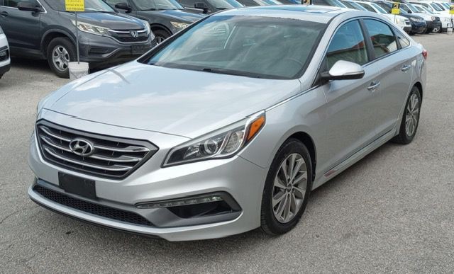 2017 Hyundai Sonata Image 2