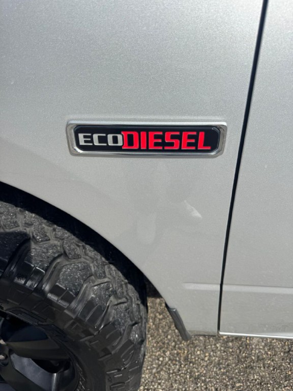 2015 RAM 1500 Image 7
