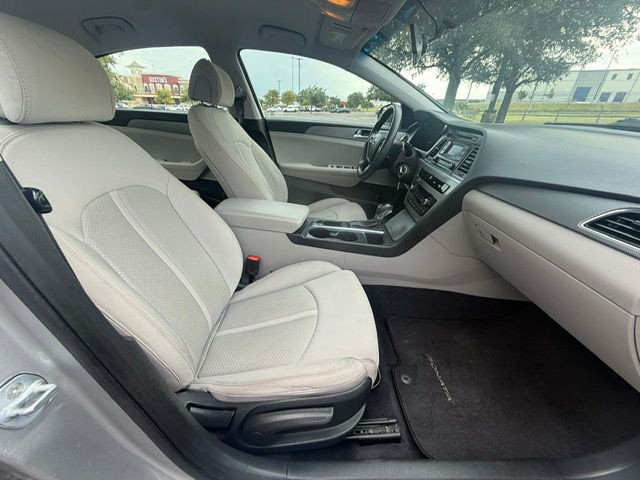 2015 Hyundai Sonata Image 14