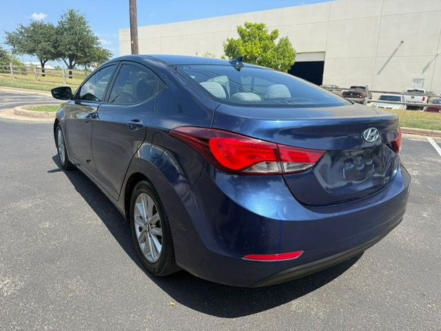 2016 Hyundai Elantra Image 5