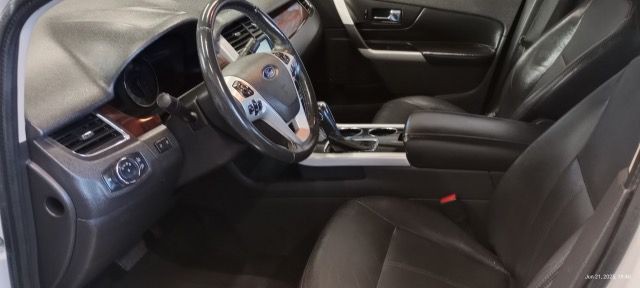 2011 Ford Edge Image 10