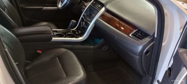 2011 Ford Edge Image 14