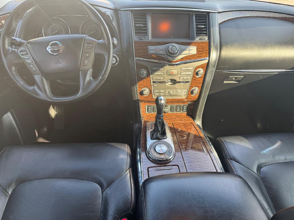 2017 Nissan Armada Image 8