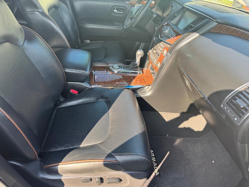 2017 Nissan Armada Image 14