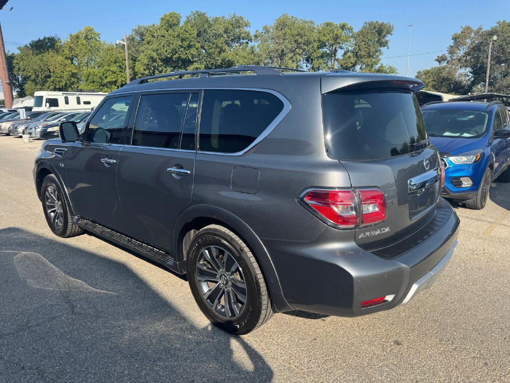 2017 Nissan Armada Image 4