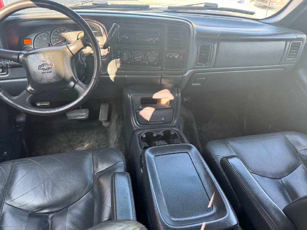 2002 Chevrolet Avalanche Image 9