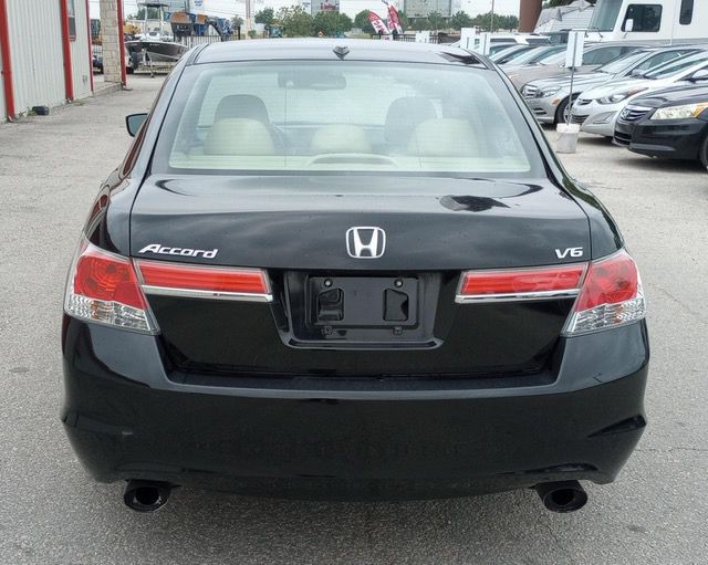 2011 Honda Accord Image 4