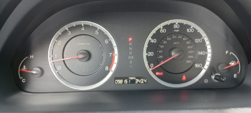 2011 Honda Accord Image 7