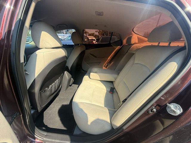 2013 Kia Optima Image 12