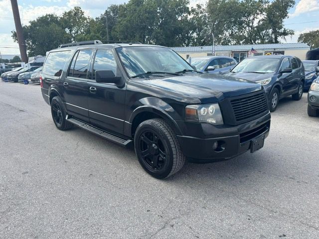 2008 Ford Expedition Image 2