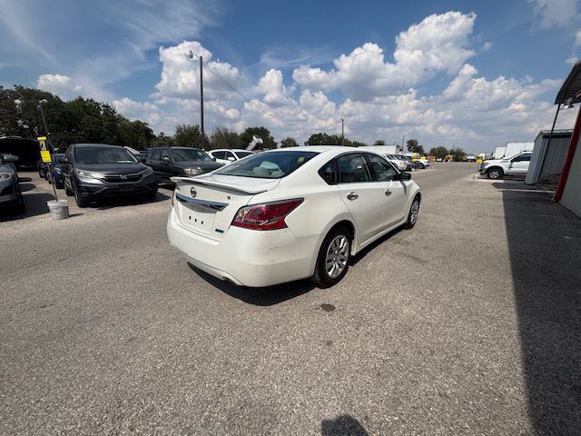 2014 Nissan Altima Image 6