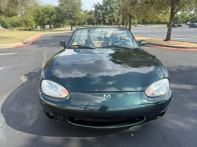 2000 Mazda MX-5 Miata Image 1