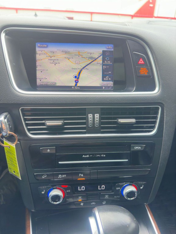 2015 Audi Q5 Image 15
