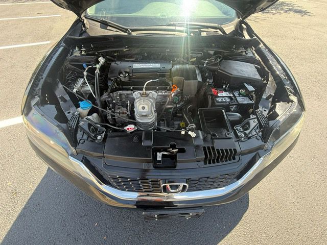 2013 Honda Accord Image 13