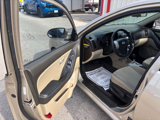 2008 Hyundai Elantra Image 9