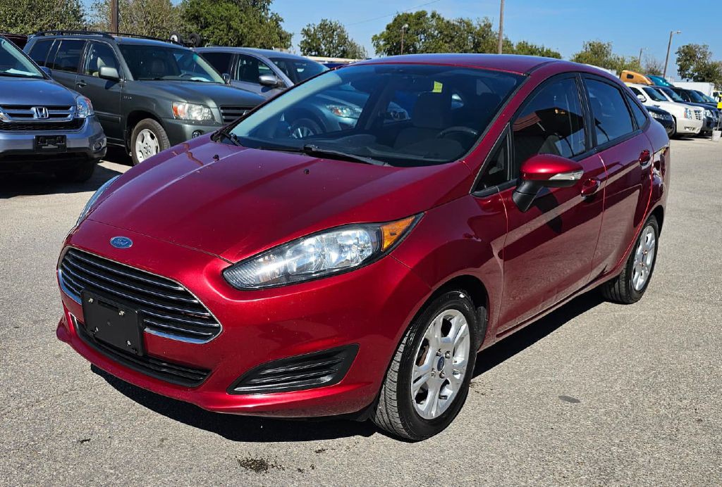 2014 Ford Fiesta Image 3