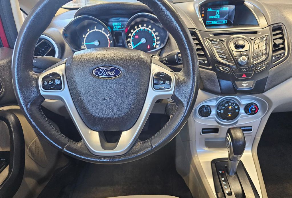 2014 Ford Fiesta Image 7