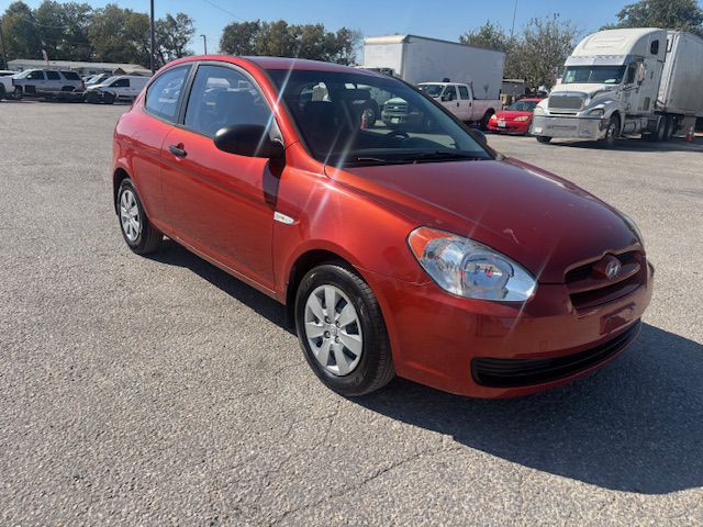 2009 Hyundai Accent Image 3