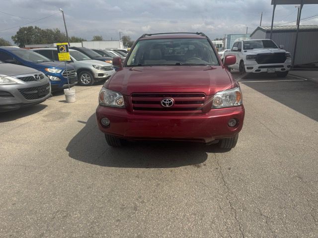 2005 Toyota Highlander Image 1