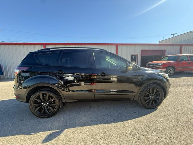 2017 Ford Escape Image 9