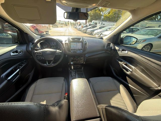 2017 Ford Escape Image 12