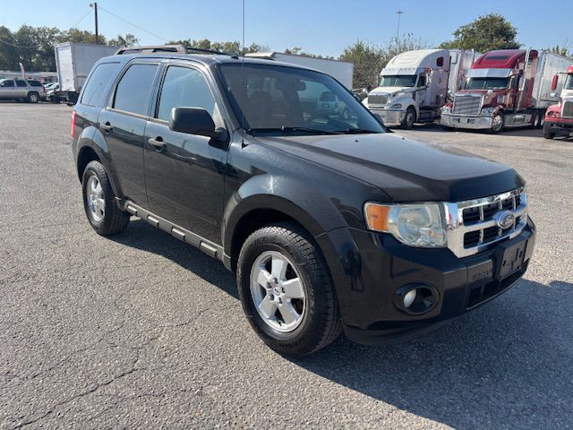 2012 Ford Escape Image 2