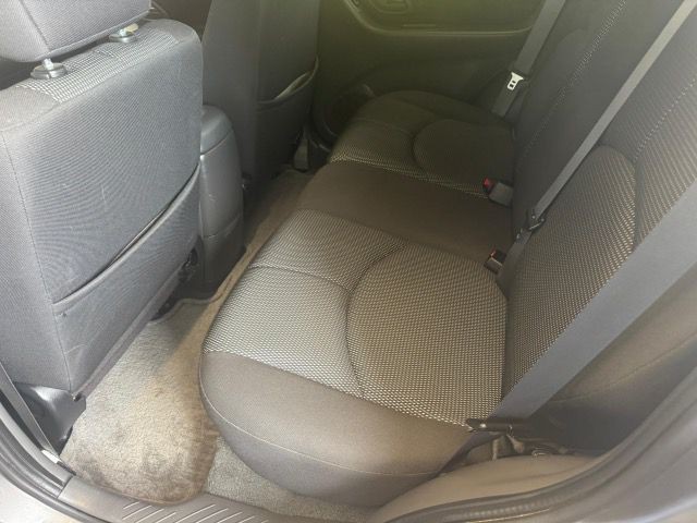 2005 Mazda Tribute Image 10