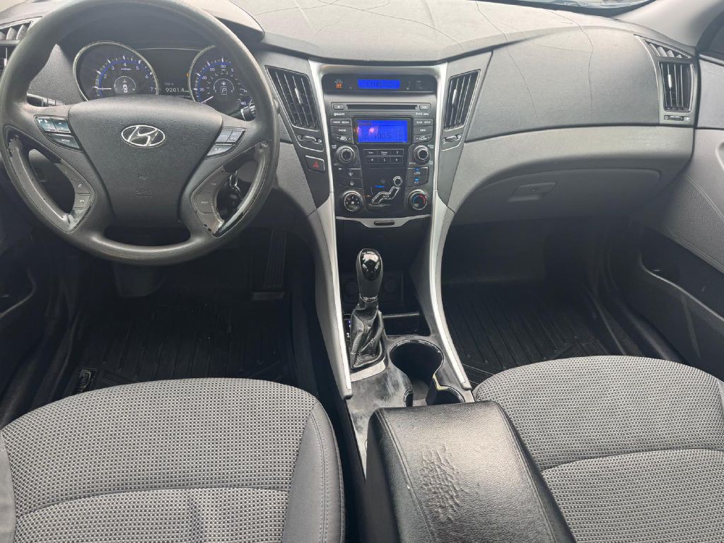 2012 Hyundai Sonata Image 7