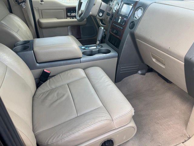 2005 Ford F-150 Image 12