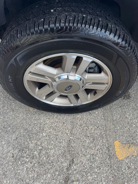 2005 Ford F-150 Image 13