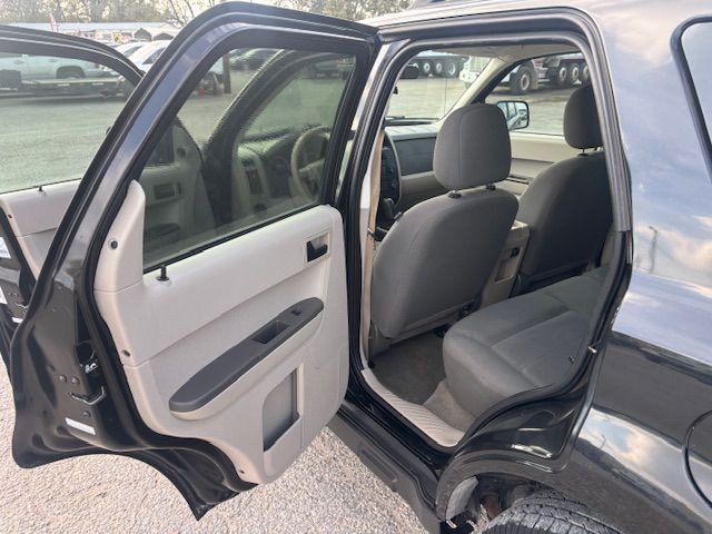 2008 Ford Escape Image 11