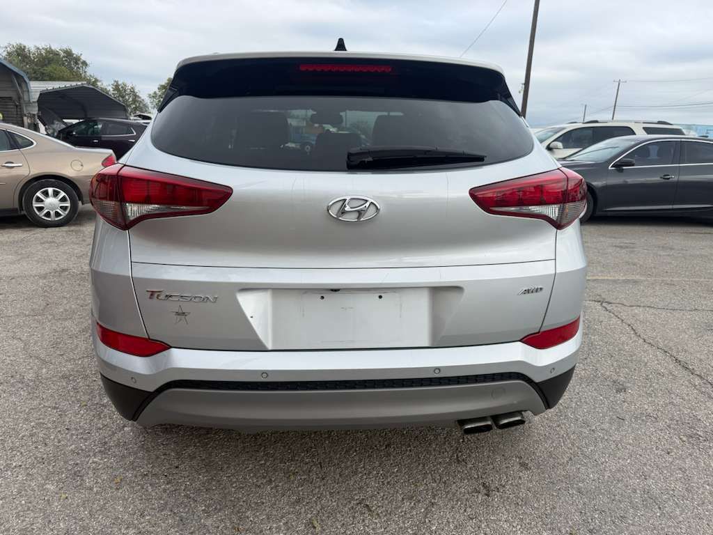 2018 Hyundai Tucson Image 6