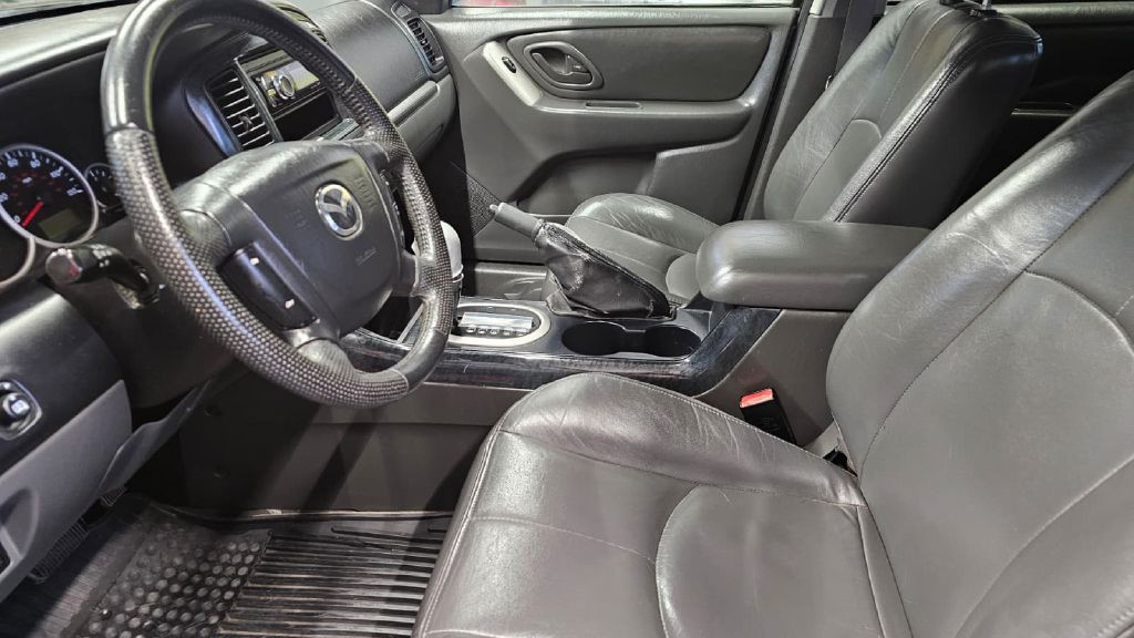 2005 Mazda Tribute Image 8