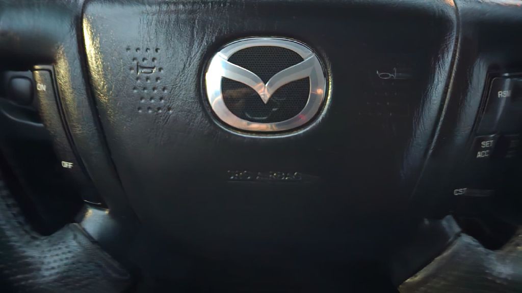 2005 Mazda Tribute Image 12