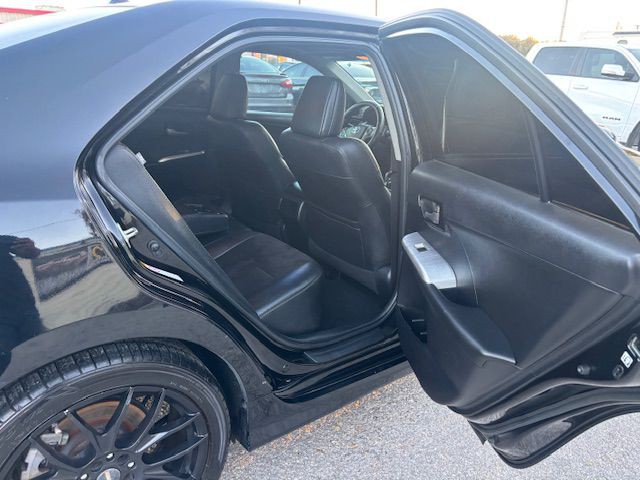 2012 Toyota Camry Image 12