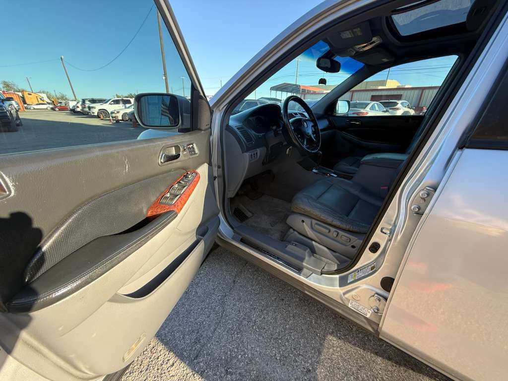 2004 Acura MDX Image 11
