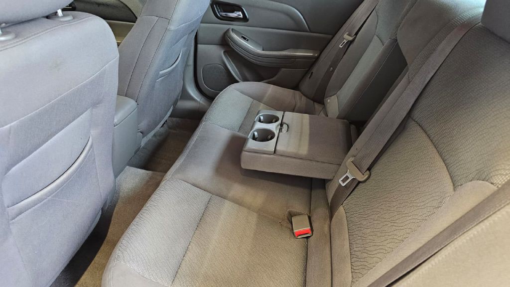 2015 Chevrolet Malibu Image 13