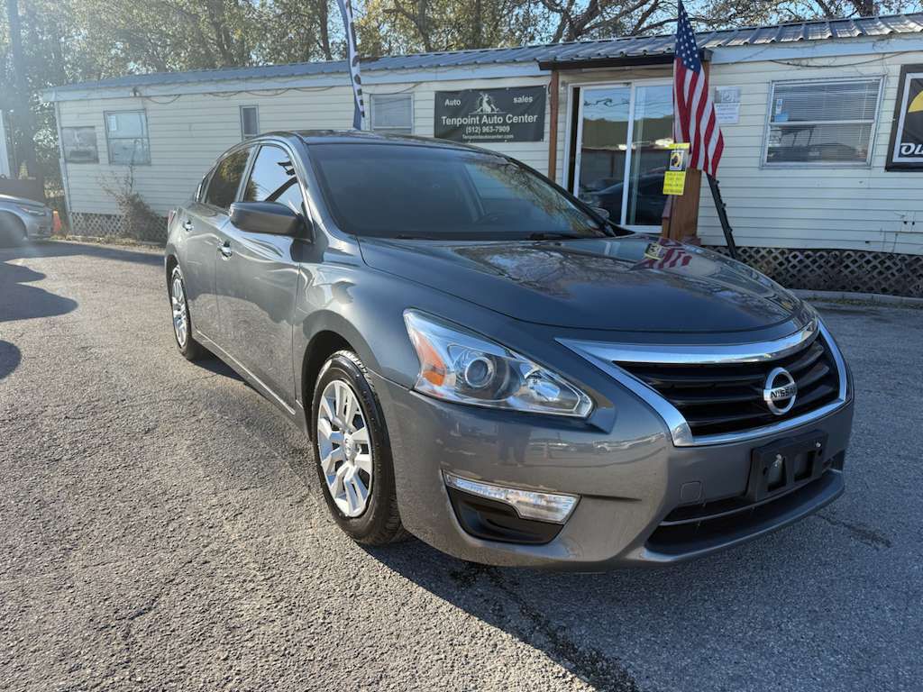 2014 Nissan Altima Image 1