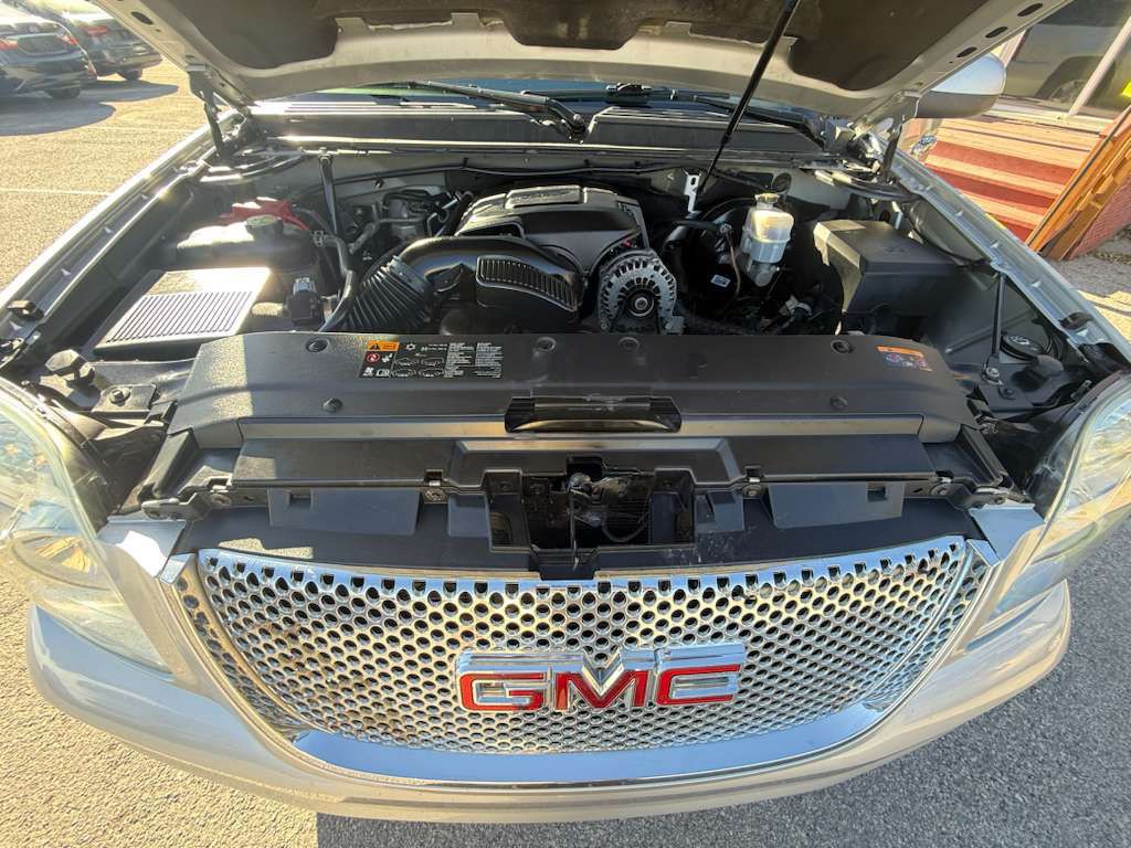 2013 GMC Yukon Image 9