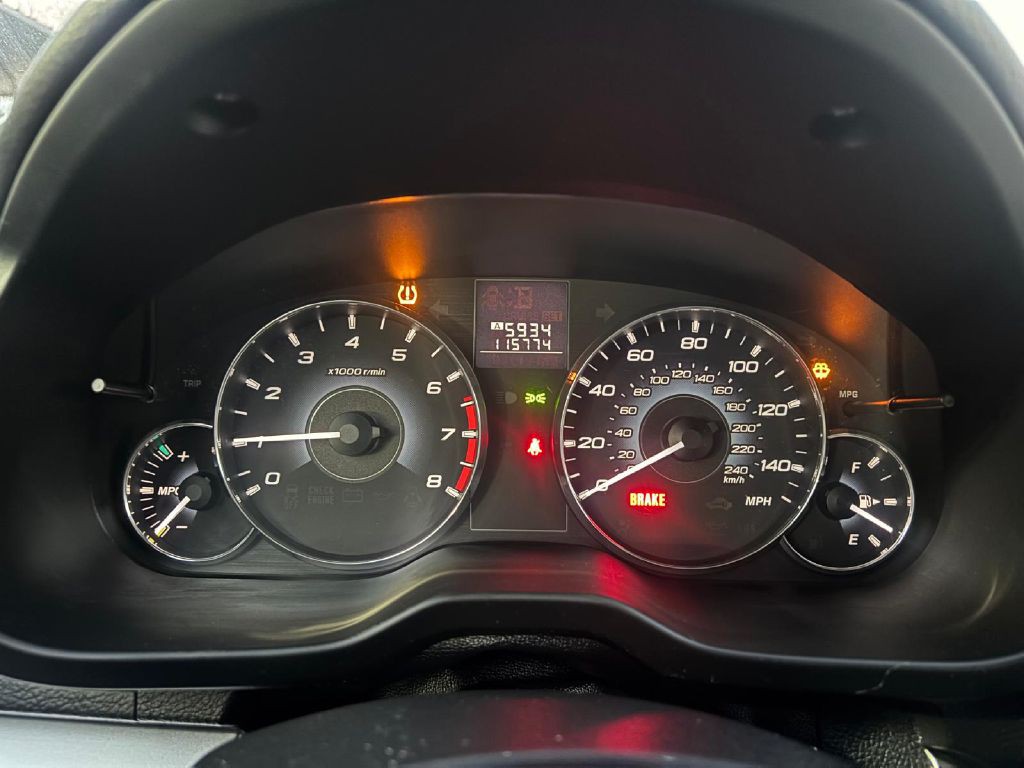 2012 Subaru Outback Image 13