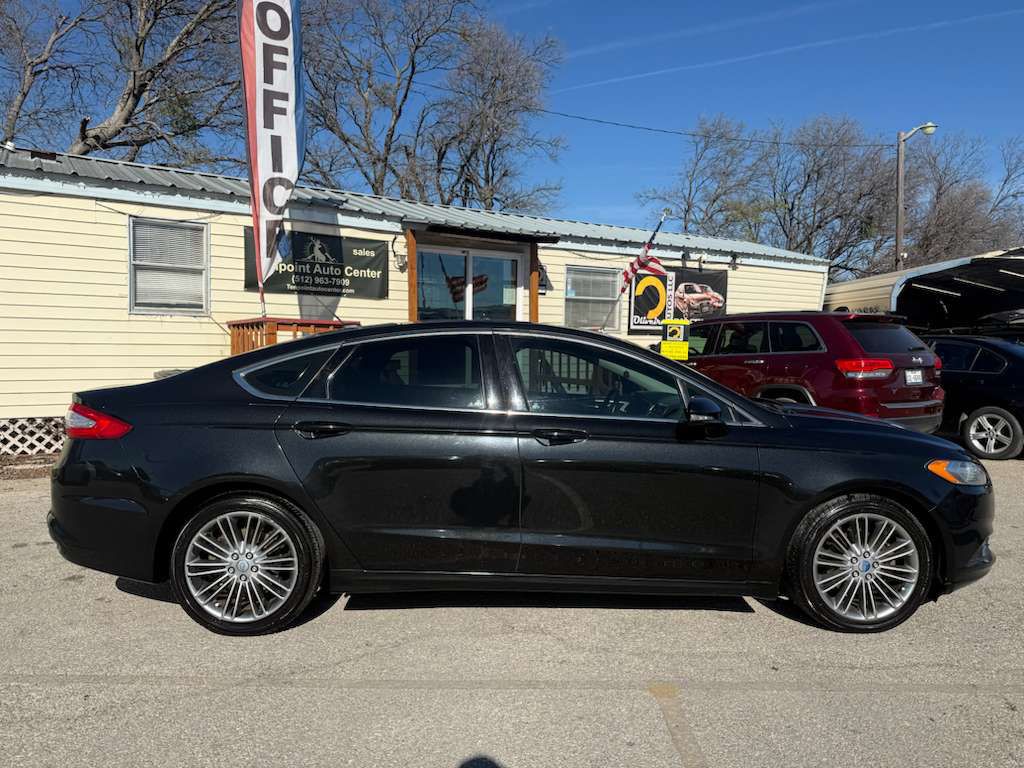 2017 Ford Fusion Image 8