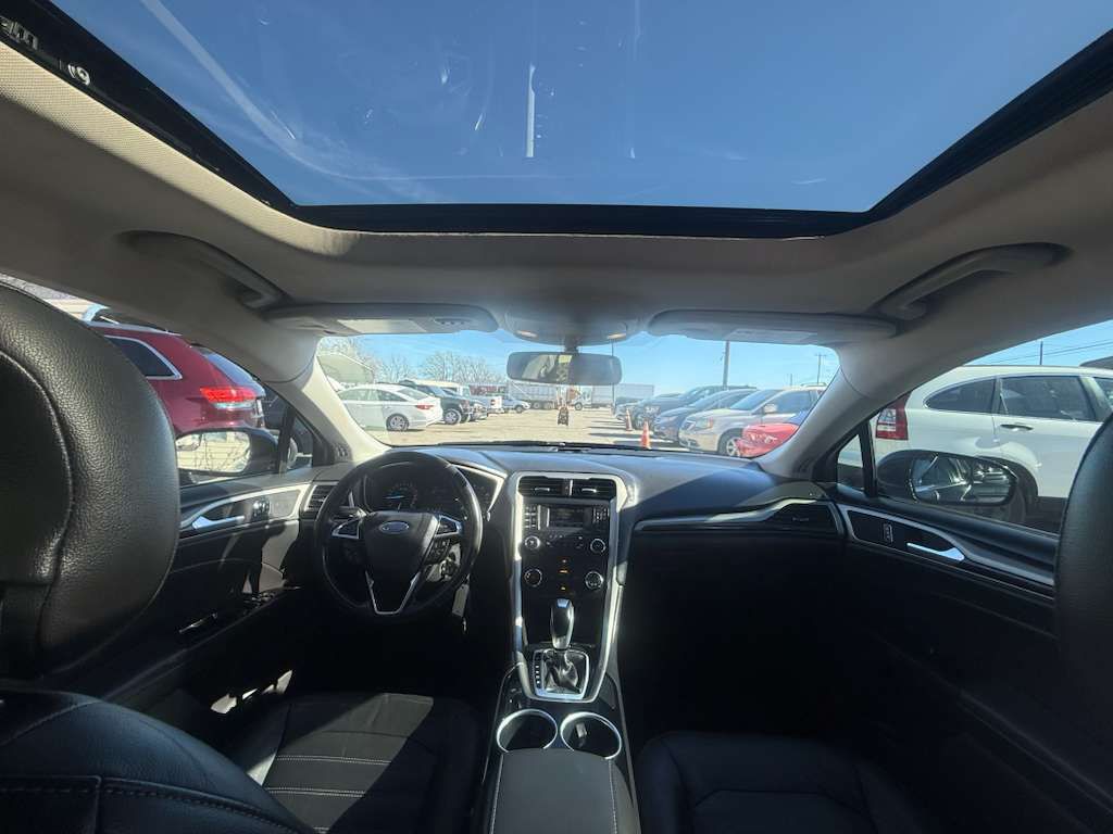 2017 Ford Fusion Image 11