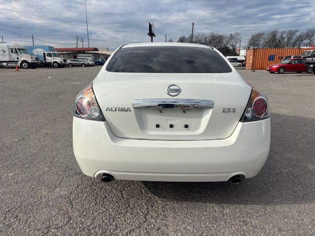 2012 Nissan Altima Image 5