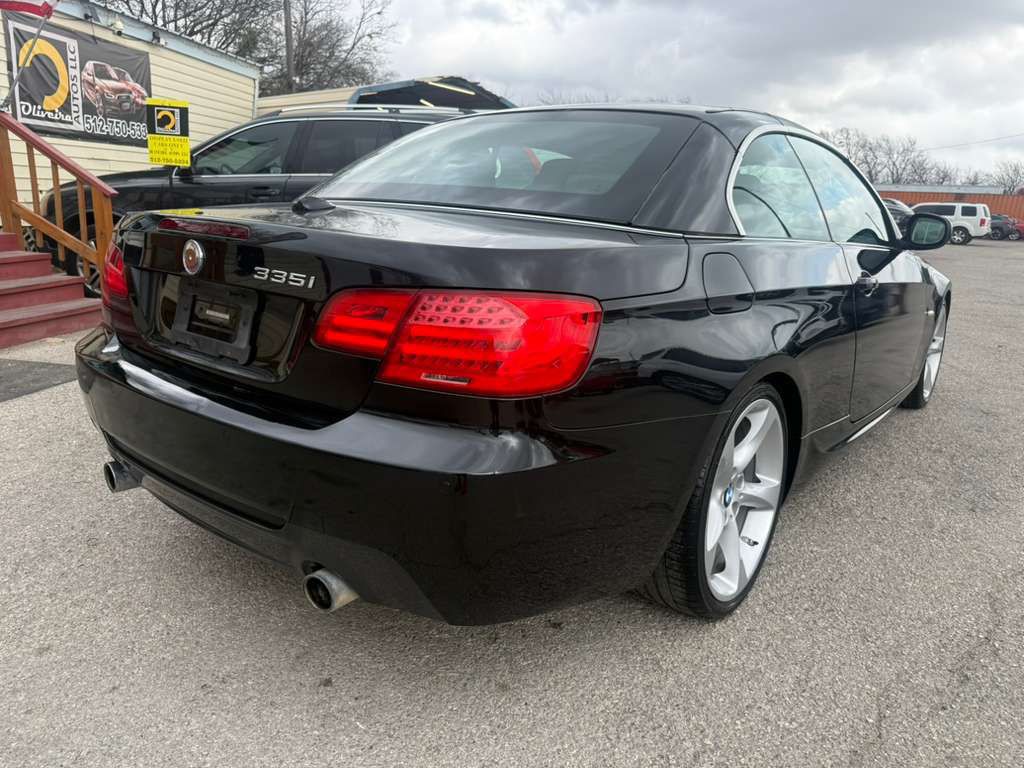 2011 BMW 3 Series Image 8