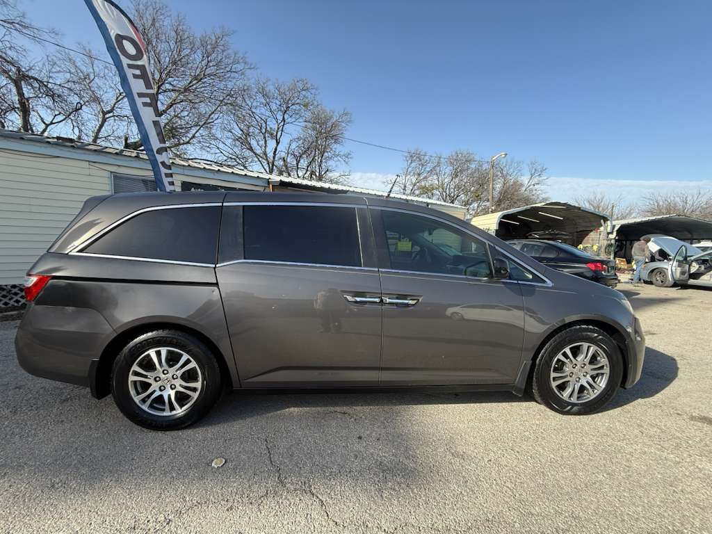 2012 Honda Odyssey Image 6